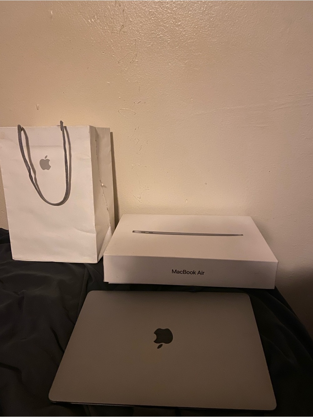 2019 Apple MacBook Air with Touch bar ID